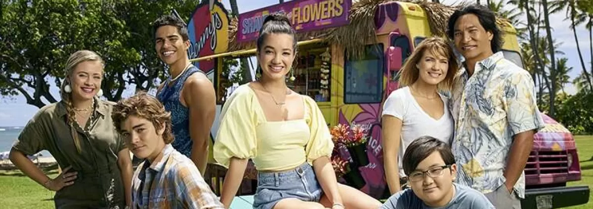 The stars of “Doogie Kamealoha, M.D.”